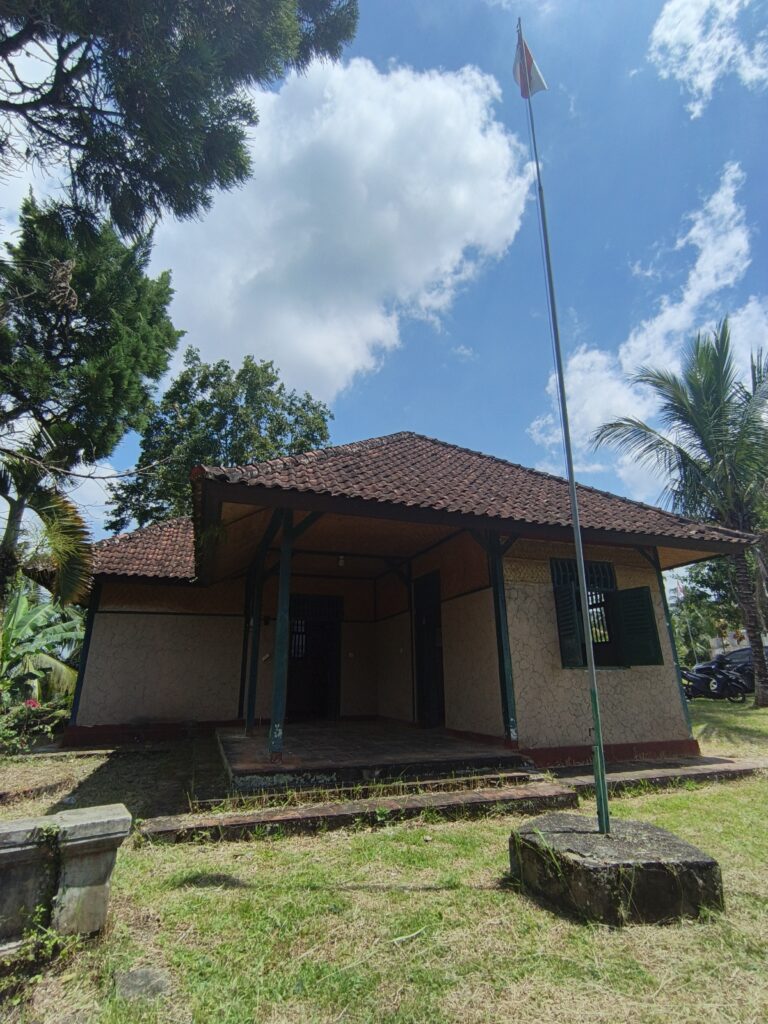 0-2448x3264-0-0-{}-0-12#